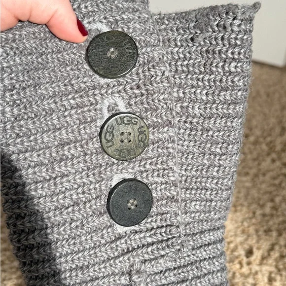 UGG Gray Knit Boots - Picture 5 of 9